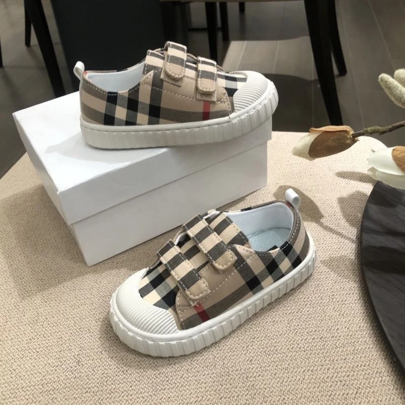BURBERRY SHOES Premium 29912