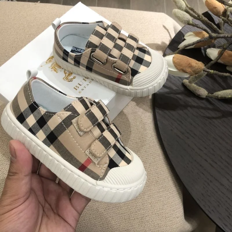 BURBERRY SHOES Premium 29912