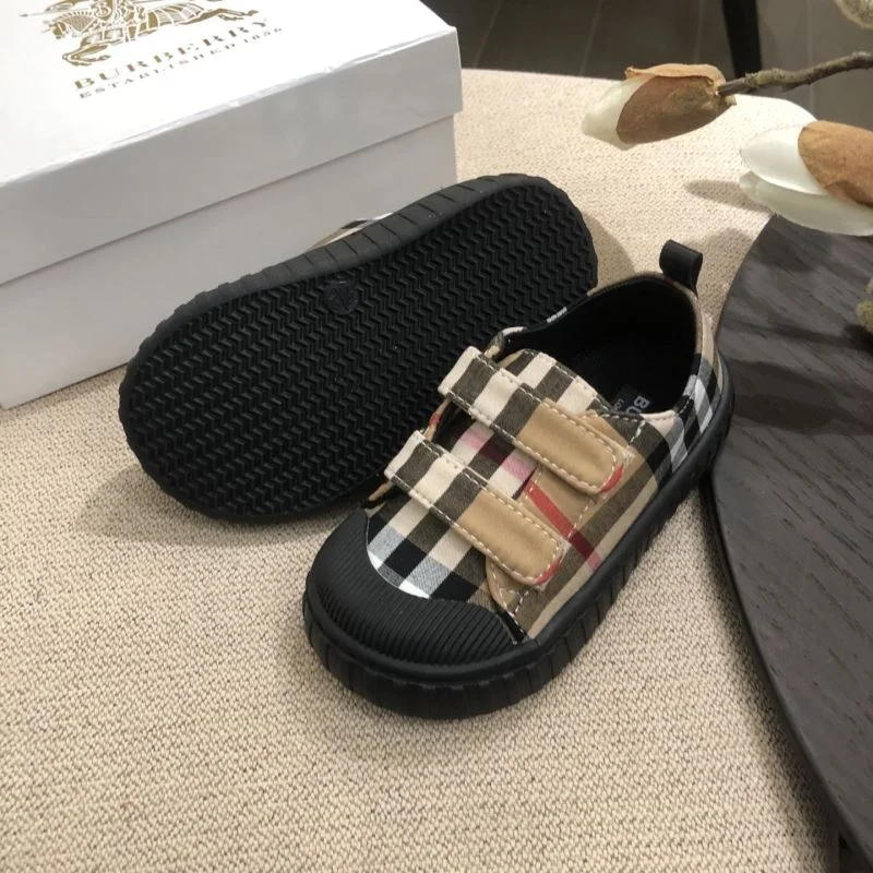 Durable BURBERRY SHOES 29913