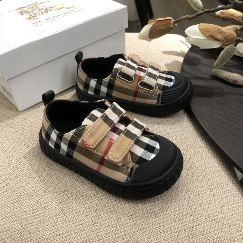 Durable BURBERRY SHOES 29913