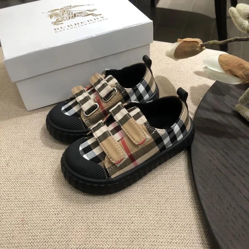 Durable BURBERRY SHOES 29913
