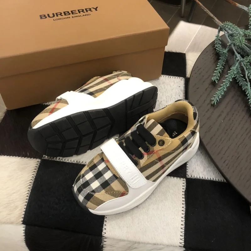 OdorResistant BURBERRY SHOES 29931
