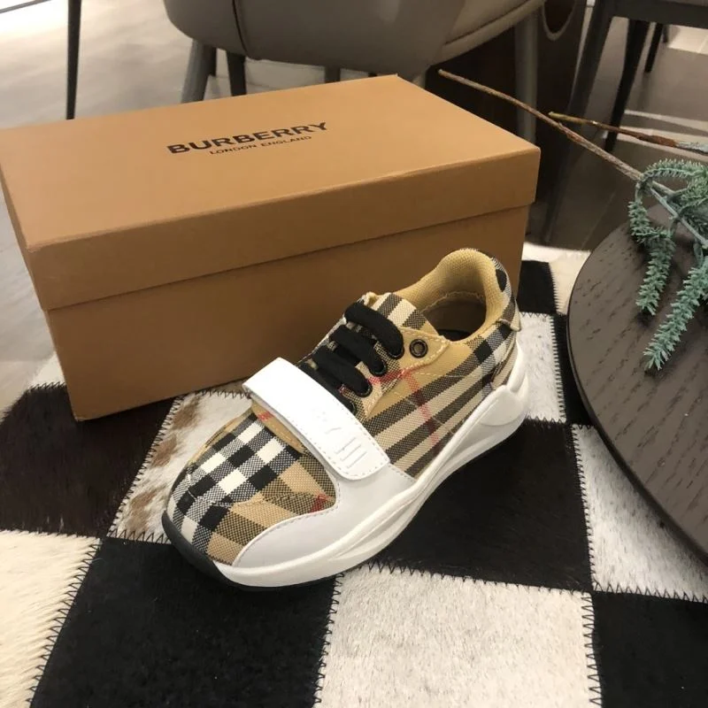 OdorResistant BURBERRY SHOES 29931