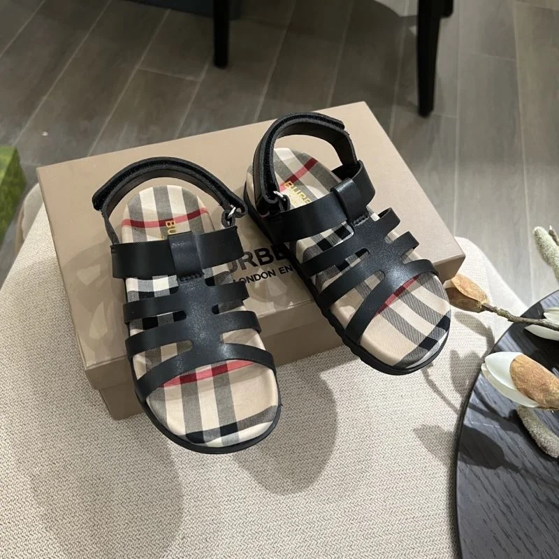 Minimalist BURBERRY SHOES 29921