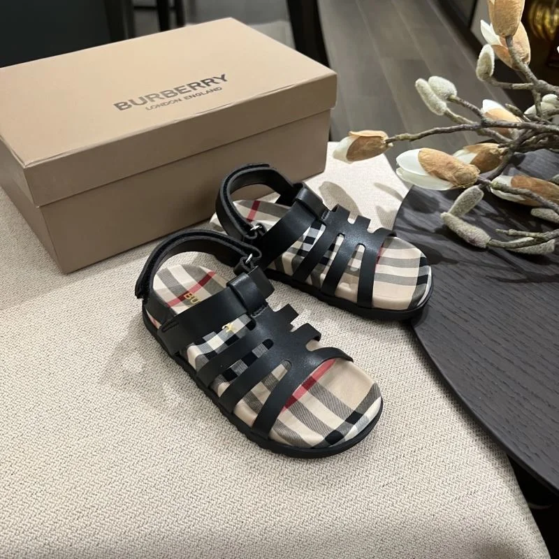 Minimalist BURBERRY SHOES 29921