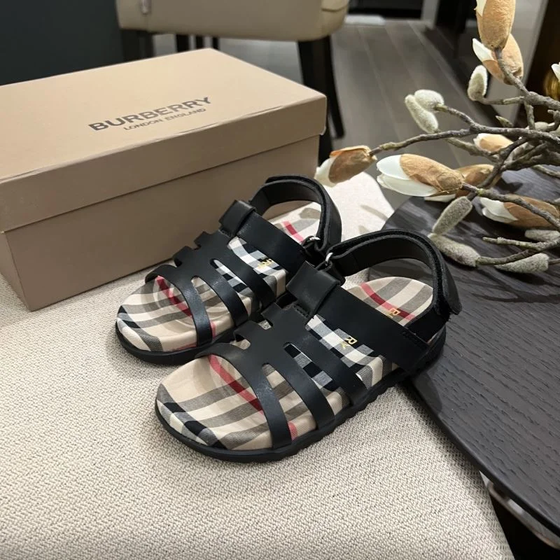 Minimalist BURBERRY SHOES 29921