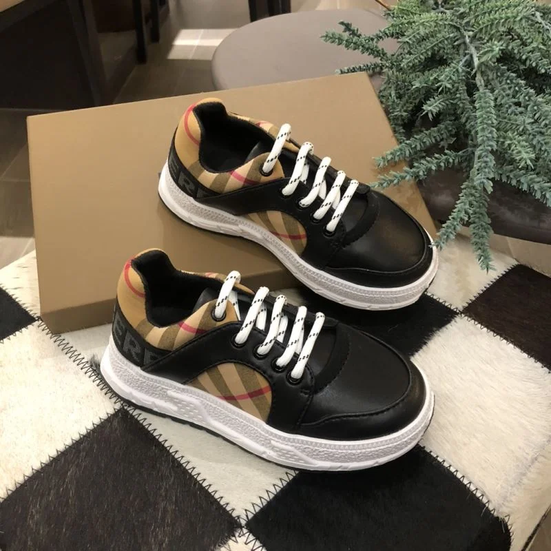 BURBERRY SHOES Stretchable 29910