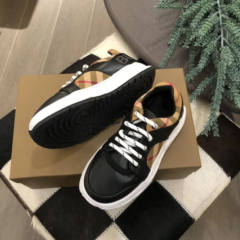 BURBERRY SHOES Stretchable 29910