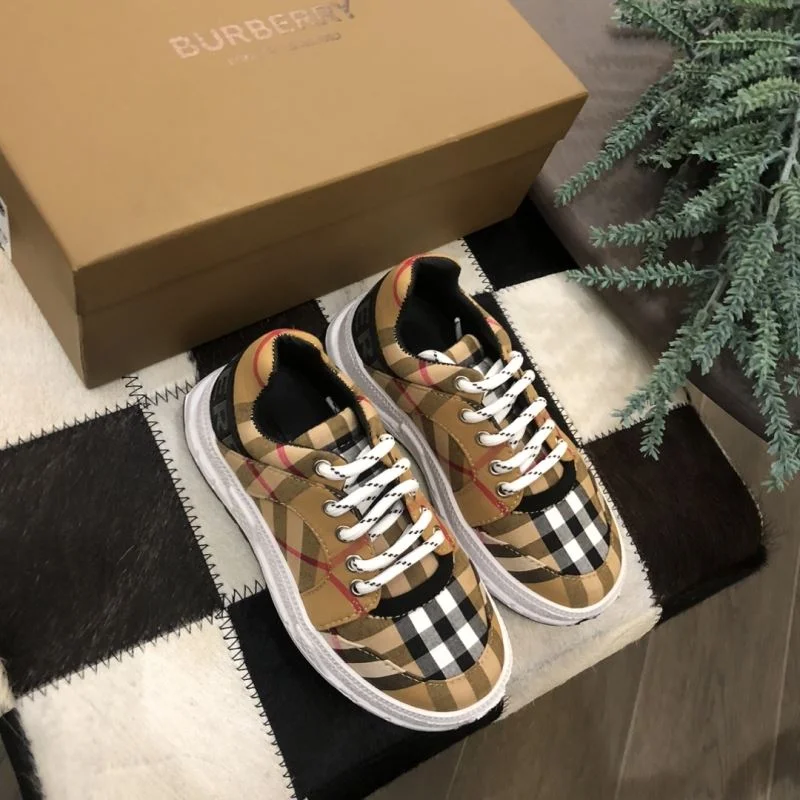 BURBERRY SHOES Refined 29908