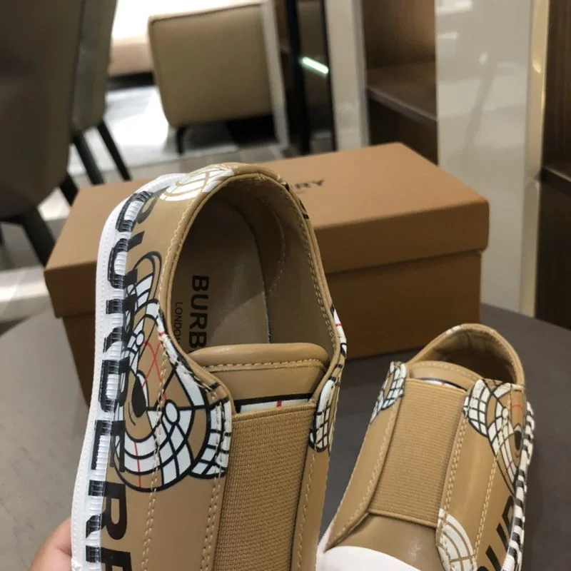 BURBERRY SHOES DailyWear 29911