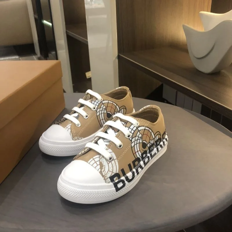BURBERRY SHOES Snug 29904