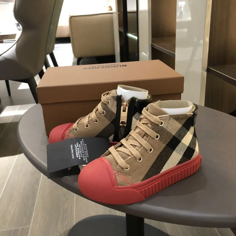 BURBERRY SHOES Premium 29900