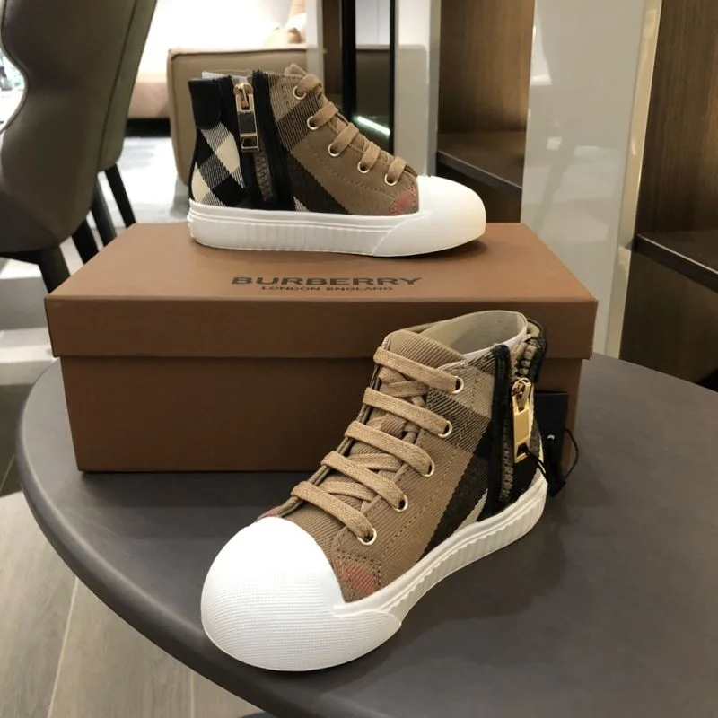 DailyWear BURBERRY SHOES 29899
