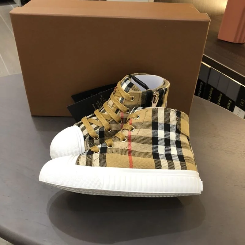 Snug BURBERRY SHOES 29898