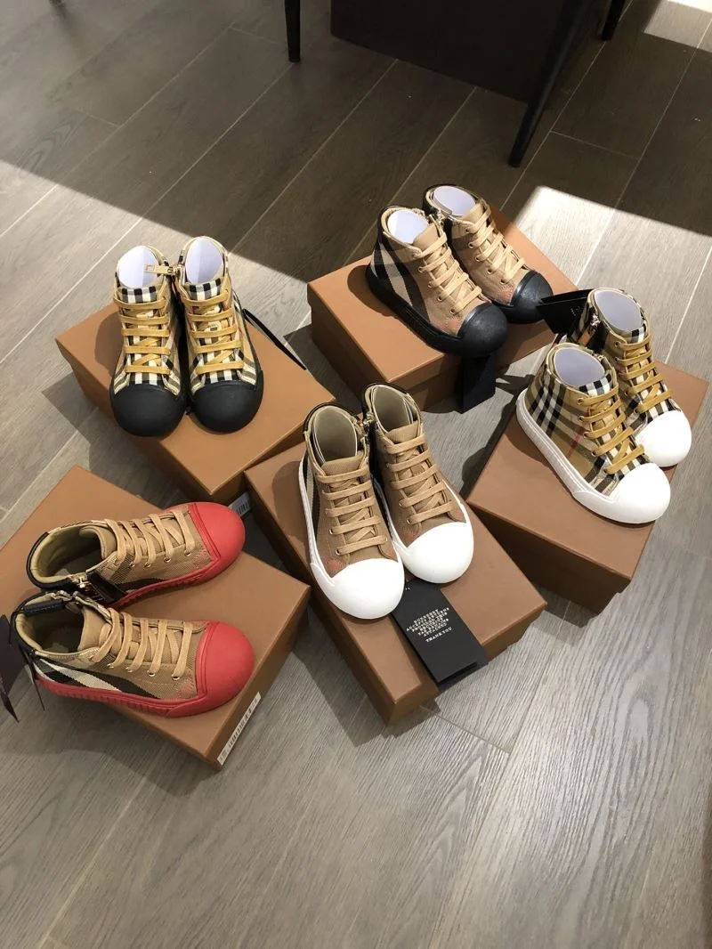 Snug BURBERRY SHOES 29898
