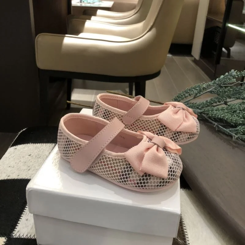 WellDesigned BURBERRY SHOES 29894