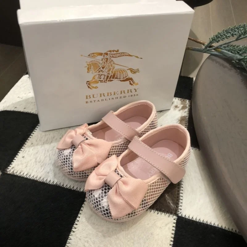 WellDesigned BURBERRY SHOES 29894