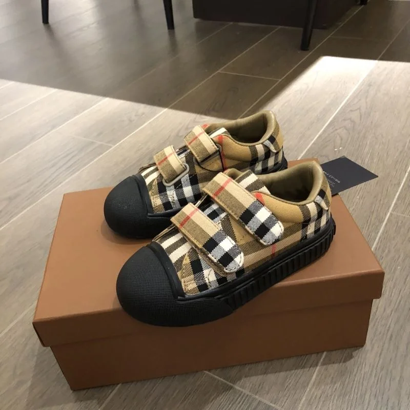 Soft BURBERRY SHOES 29873