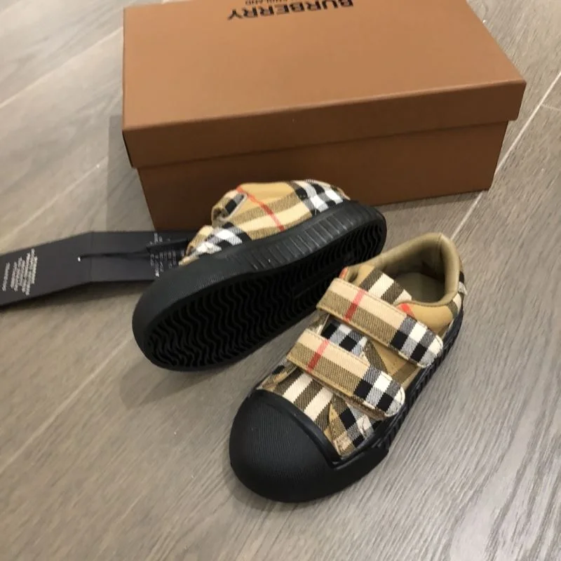 Soft BURBERRY SHOES 29873