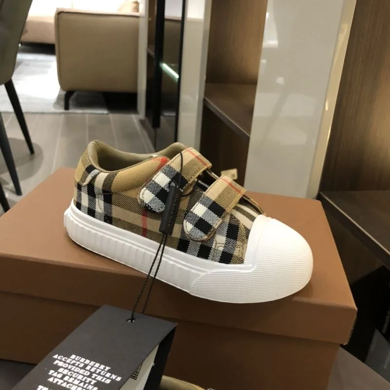StreetReady BURBERRY SHOES 29888