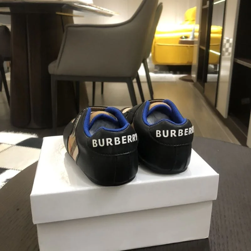 FlexibleFit BURBERRY SHOES 29880