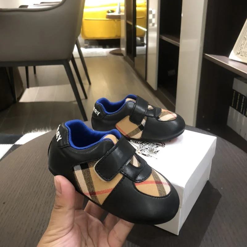 FlexibleFit BURBERRY SHOES 29880