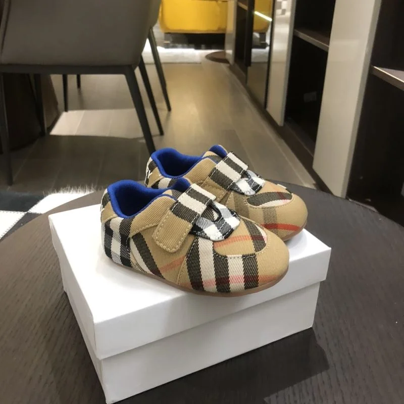 BURBERRY SHOES Supportive 29874