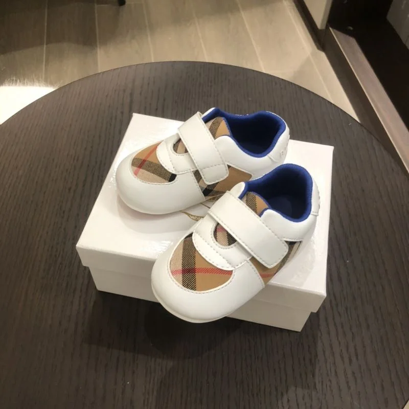BURBERRY SHOES Unique 29870