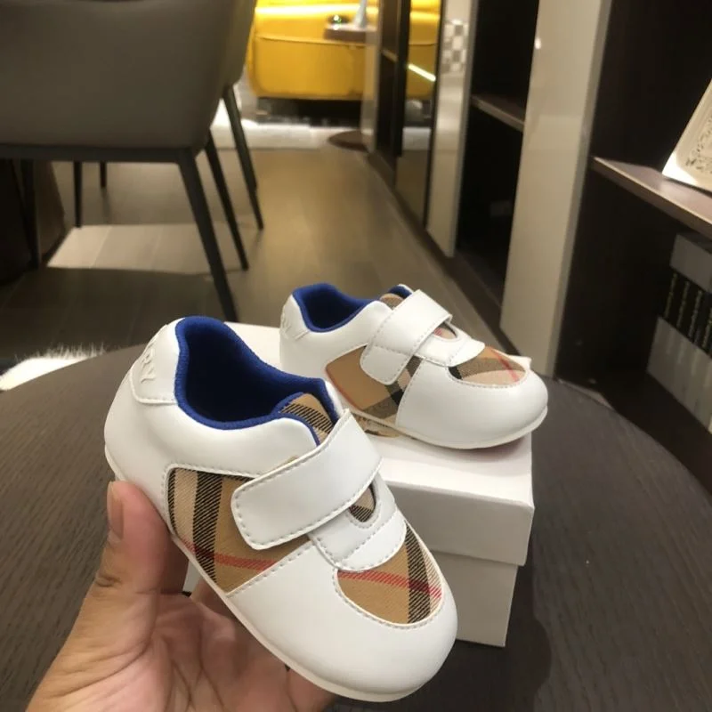 BURBERRY SHOES Unique 29870
