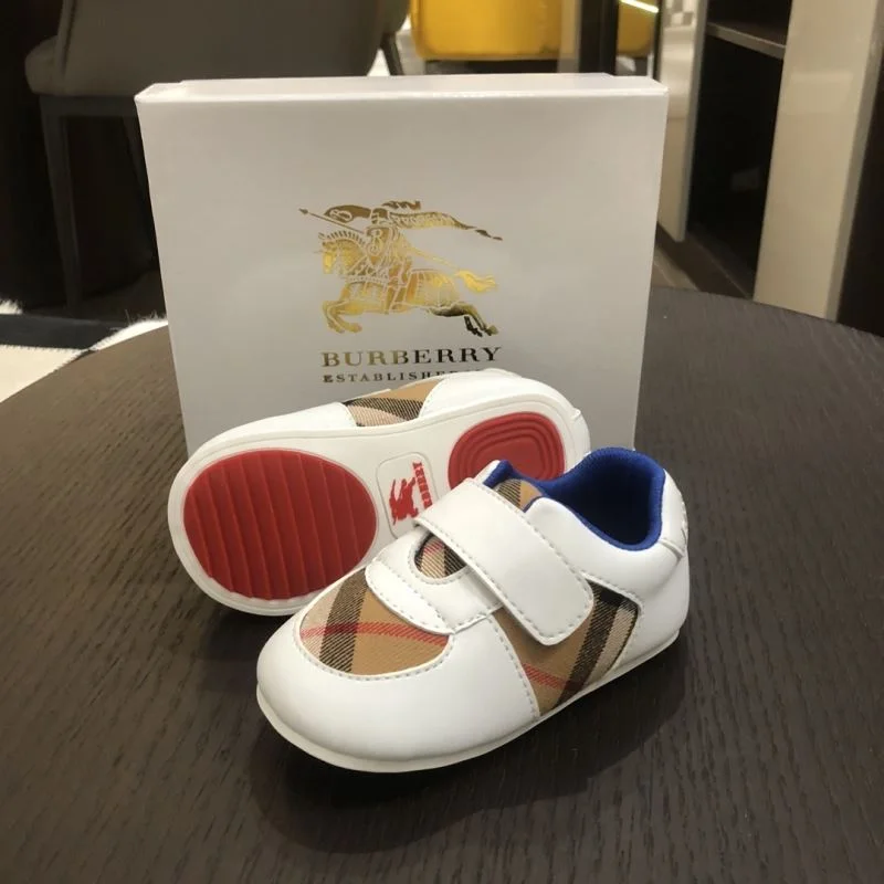 BURBERRY SHOES Unique 29870