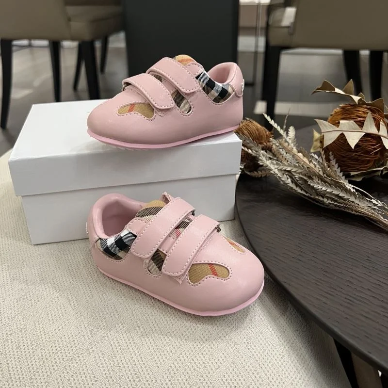 HighPerformance BURBERRY SHOES 29871