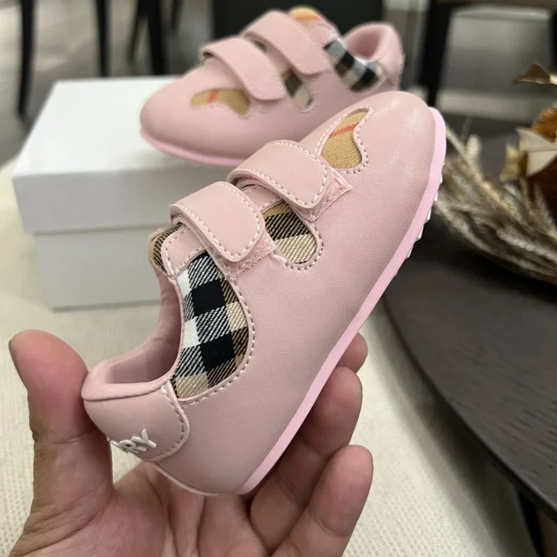 HighPerformance BURBERRY SHOES 29871