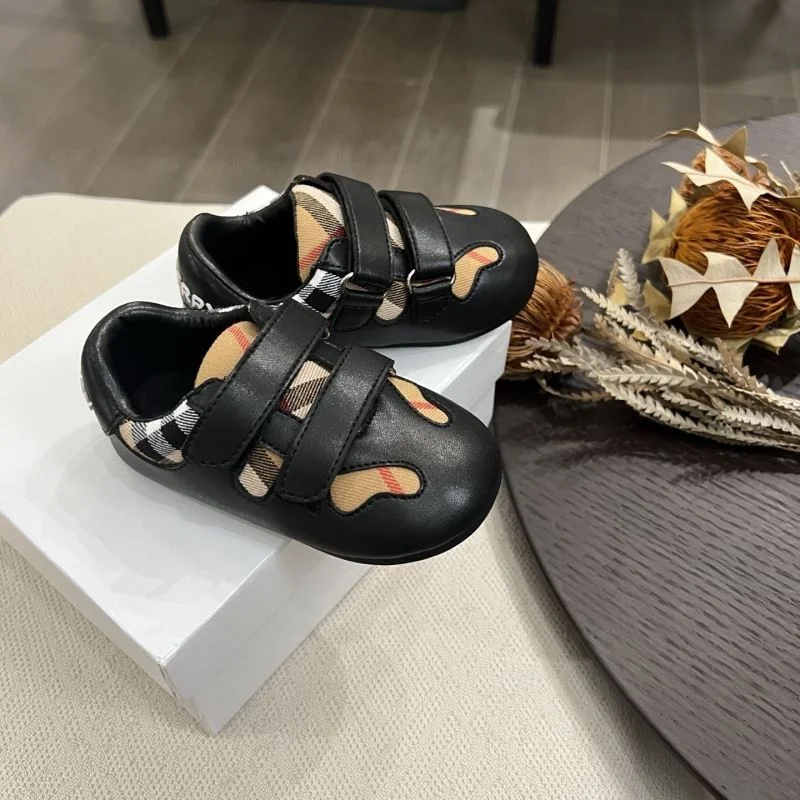 Unisex BURBERRY SHOES 29872