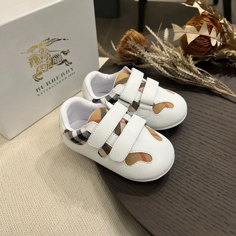 BURBERRY SHOES Youthful 29876