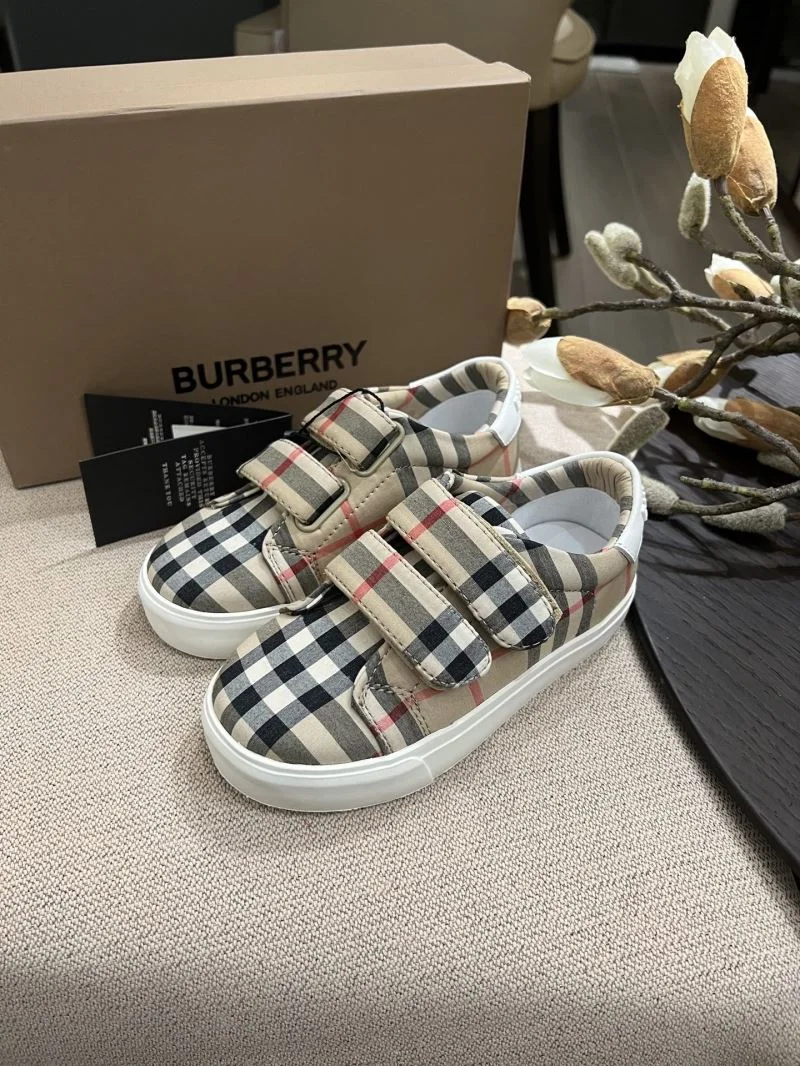 Packable BURBERRY SHOES 29881
