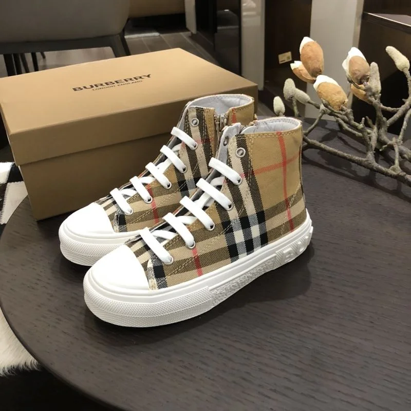 Contemporary BURBERRY SHOES 29889