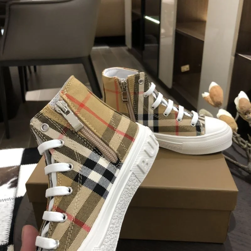 Contemporary BURBERRY SHOES 29889
