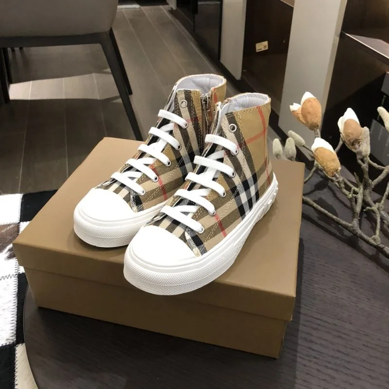 Contemporary BURBERRY SHOES 29889