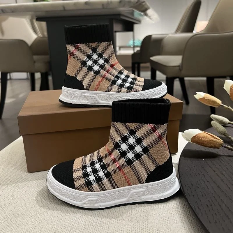 BURBERRY SHOES Versatile 29867