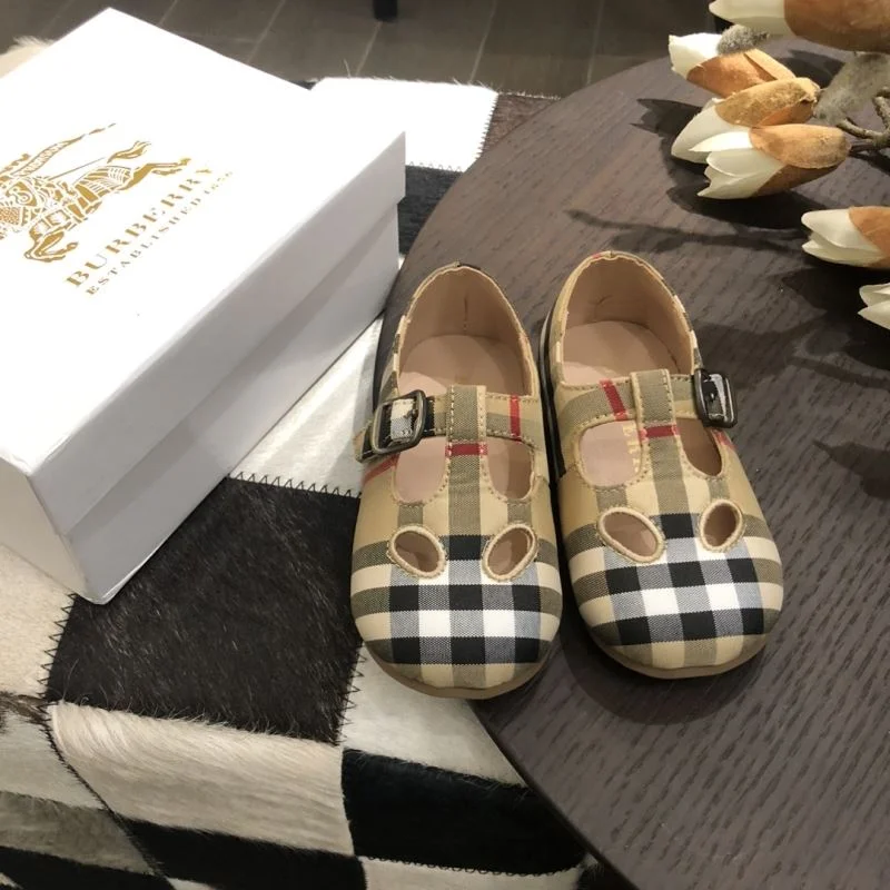 TravelReady BURBERRY SHOES 29869