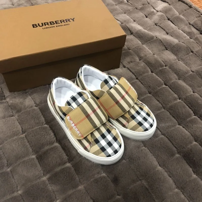 QuickDry BURBERRY SHOES 29860