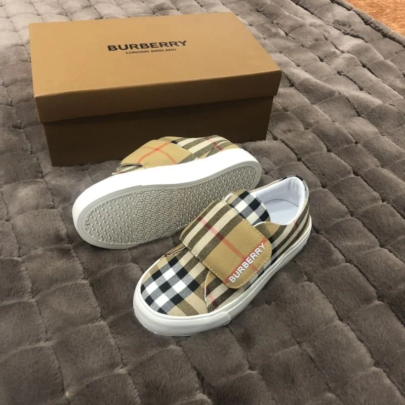 QuickDry BURBERRY SHOES 29860