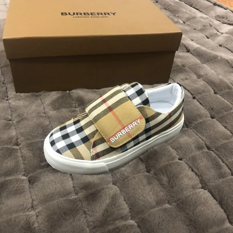 QuickDry BURBERRY SHOES 29860