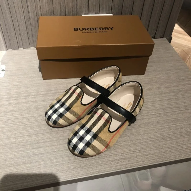 EasyMatch BURBERRY SHOES 30306
