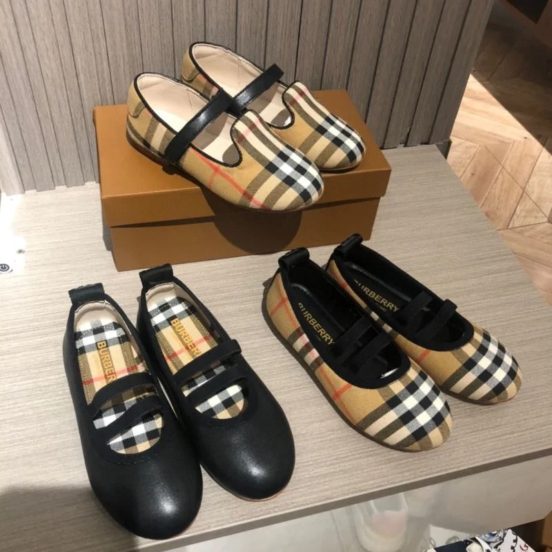BURBERRY SHOES Popular 30307