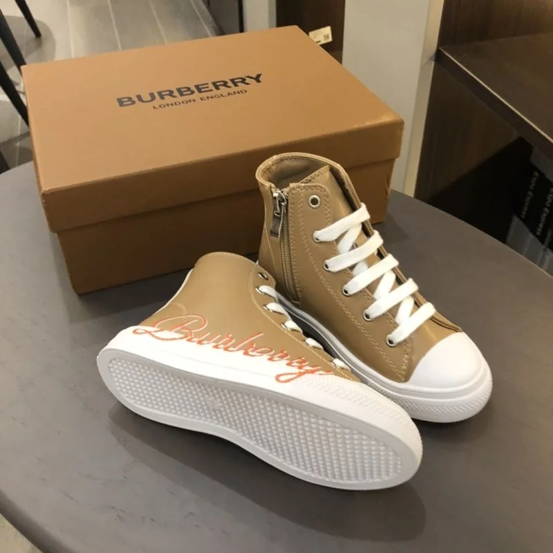 Casual BURBERRY SHOES 30305