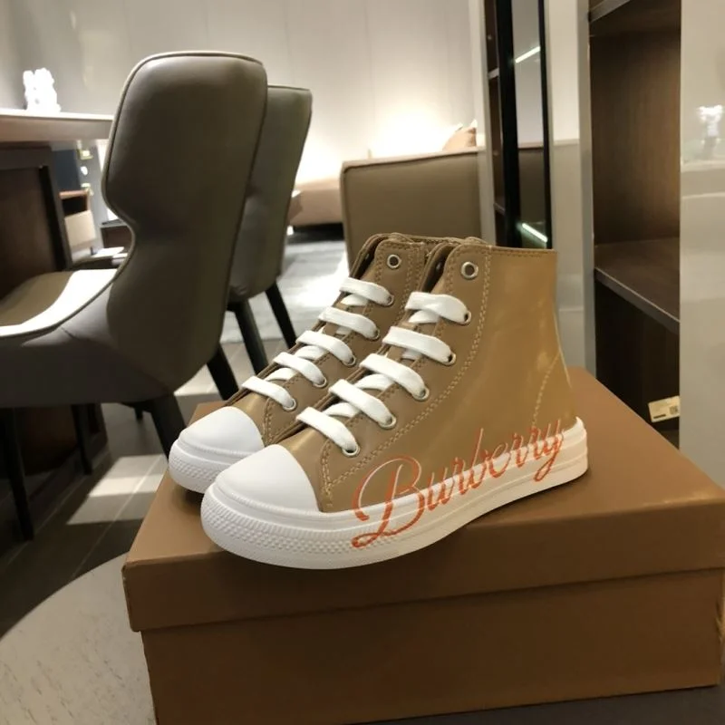 Casual BURBERRY SHOES 30305