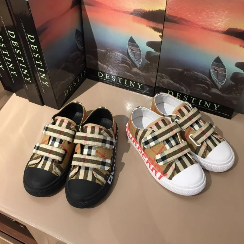 BURBERRY SHOES FashionForward 30301