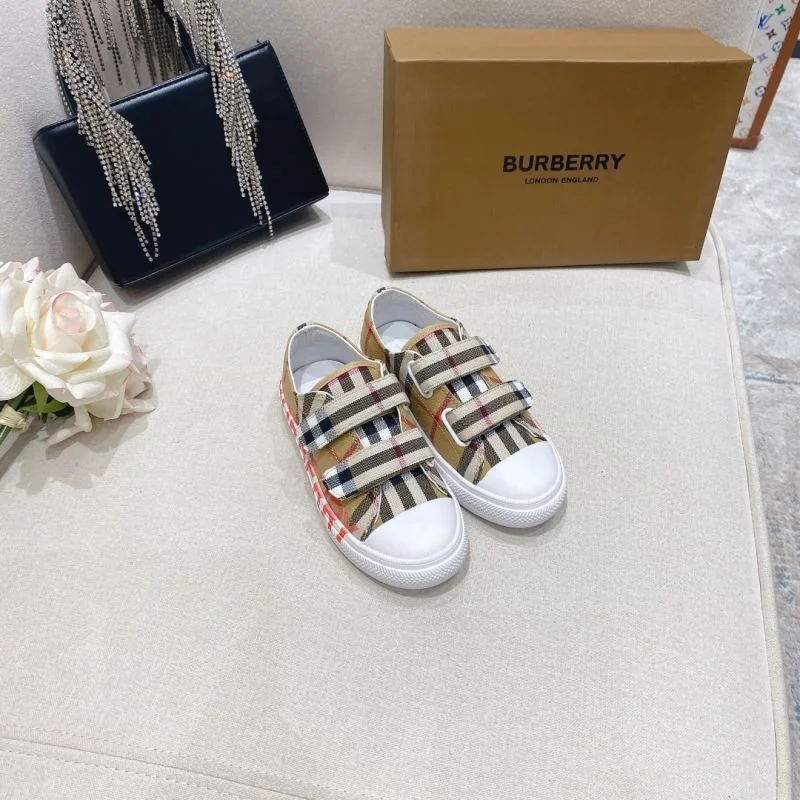 BURBERRY SHOES Lightweight 30303