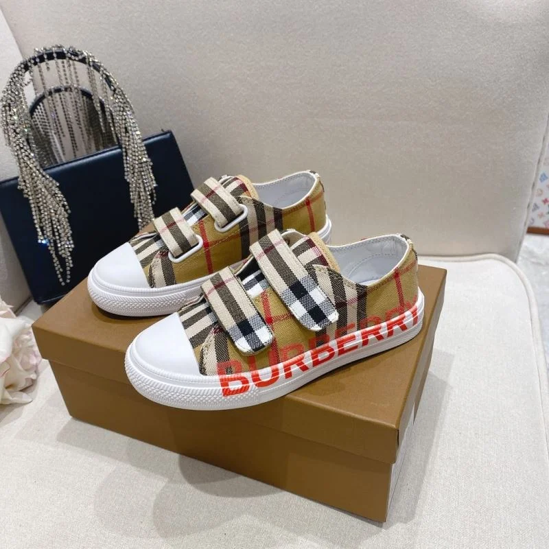 BURBERRY SHOES Lightweight 30303
